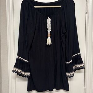 Elegant Black Women's Top with Lace Trim